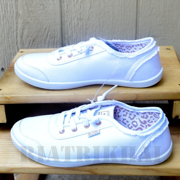 white Skechers Women's BOBS B Cute Sneaker - Picture 2 of 7